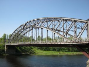 арочный мост